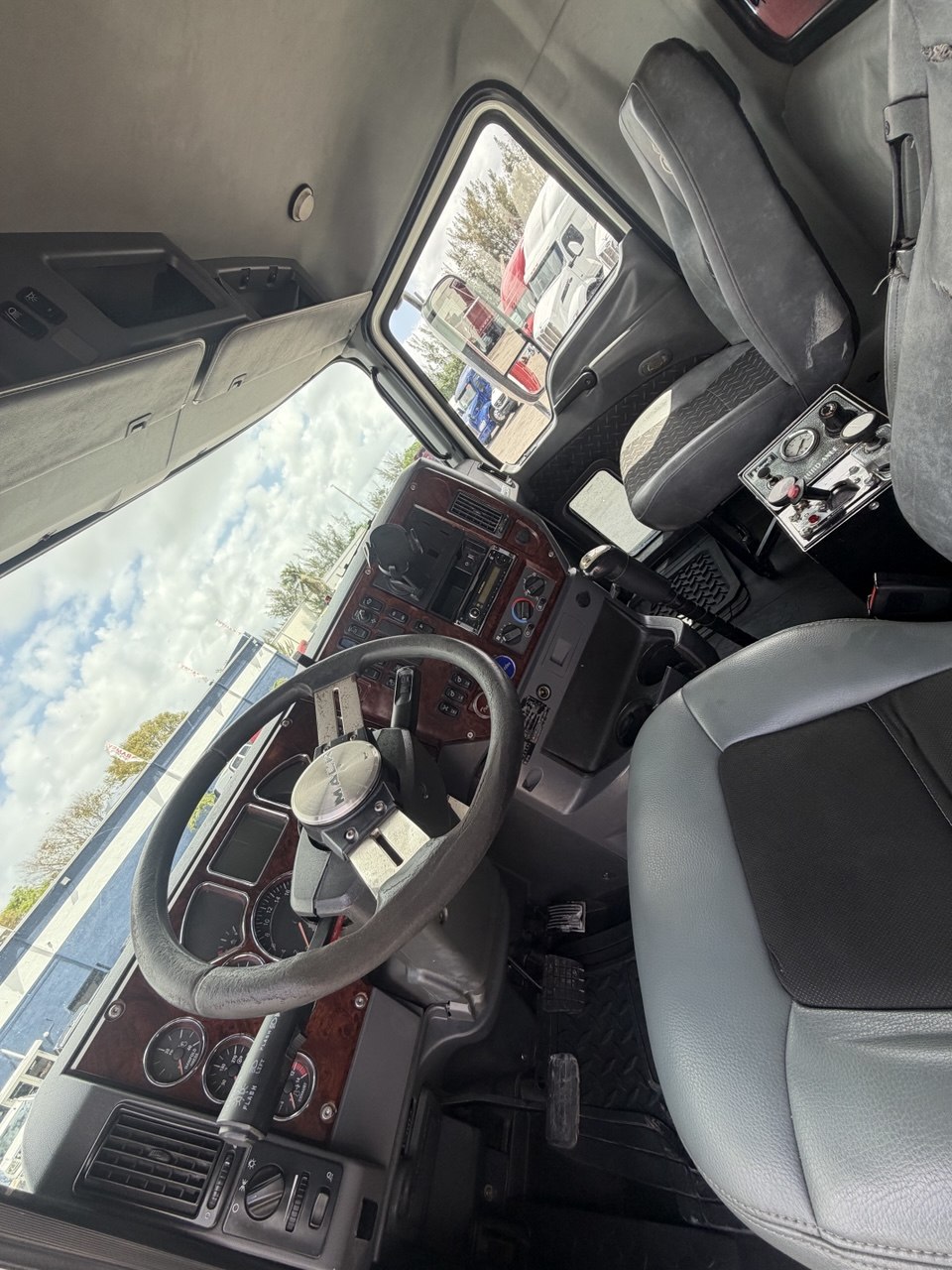 photo_2_2026-04-10_11-54-53